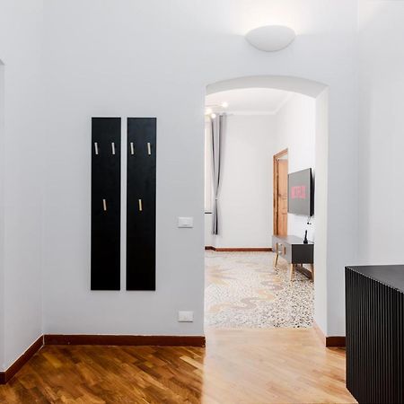 Апартаменты Esclusivo 130 Mq + Terrazzo Via San Vincenzo Генуя Экстерьер фото
