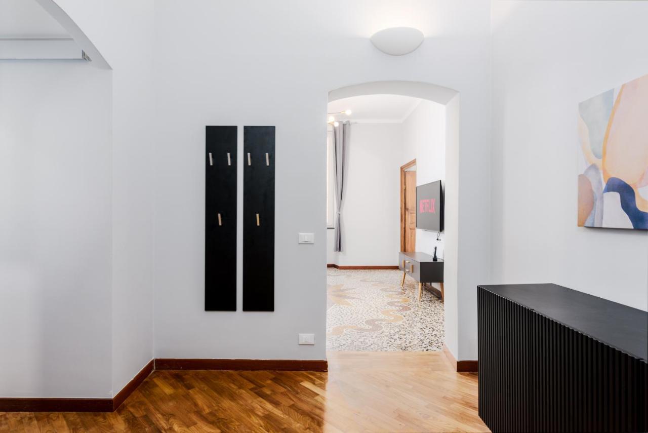 Апартаменты Esclusivo 130 Mq + Terrazzo Via San Vincenzo Генуя Экстерьер фото